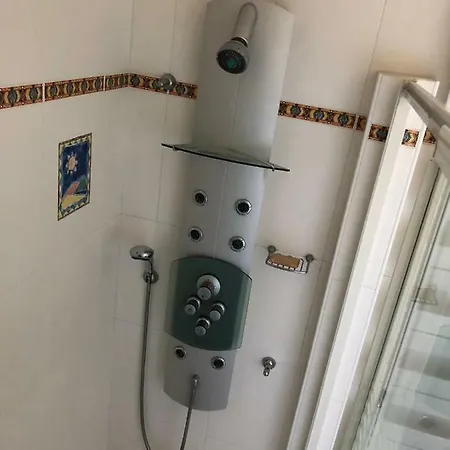 ヴィラ Louise サルラ・ラ・カネダ